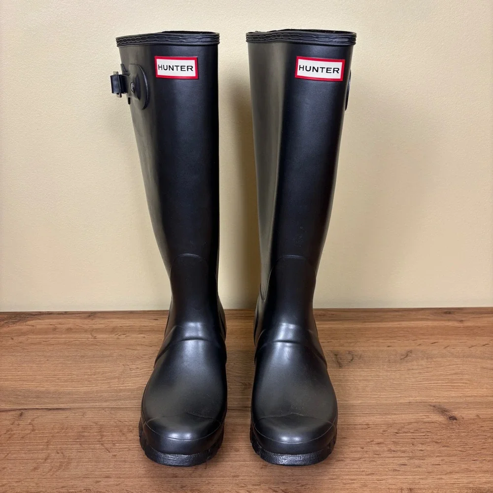 HUNTER Original Tall Nebula Waterproof Rain Boot Silver Women‎ Size 7 Rubber